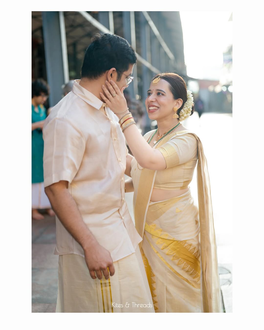 This was the day the sky learned to blush.#kitesandthreadsweddingportraits (4)